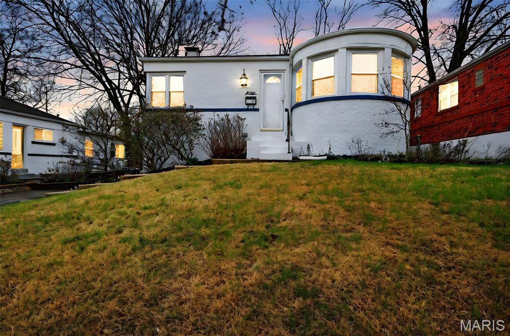 Hill Top View 4 - Residential