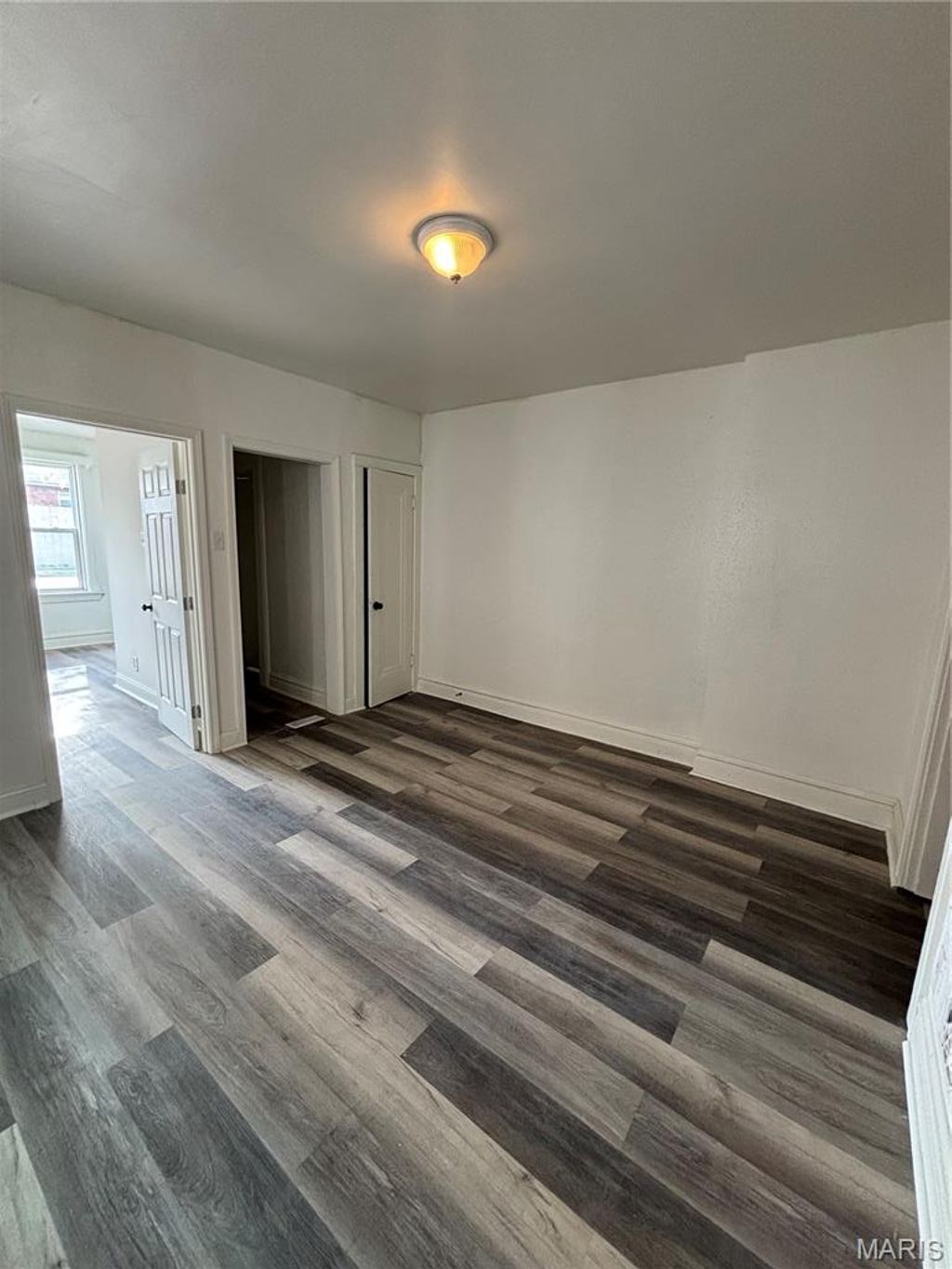 Photo of 6037 W Florissant Avenue, St Louis, MO 63136 (MLS # 26019644)