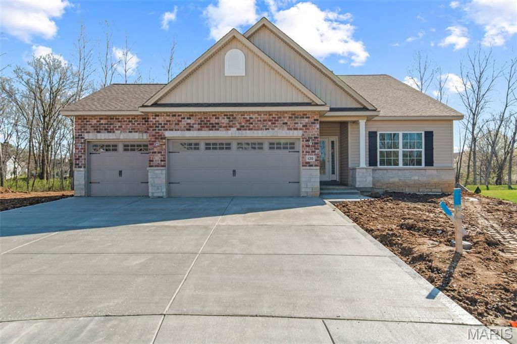 Photo of 106 Quail Bluff Court, Wentzville, MO 63385 (MLS # 25073742)