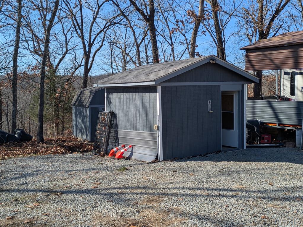 Goose Creek Sub - Land