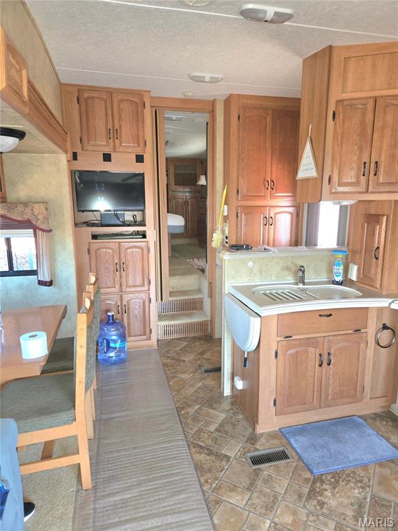 Goose Creek Sub - Land