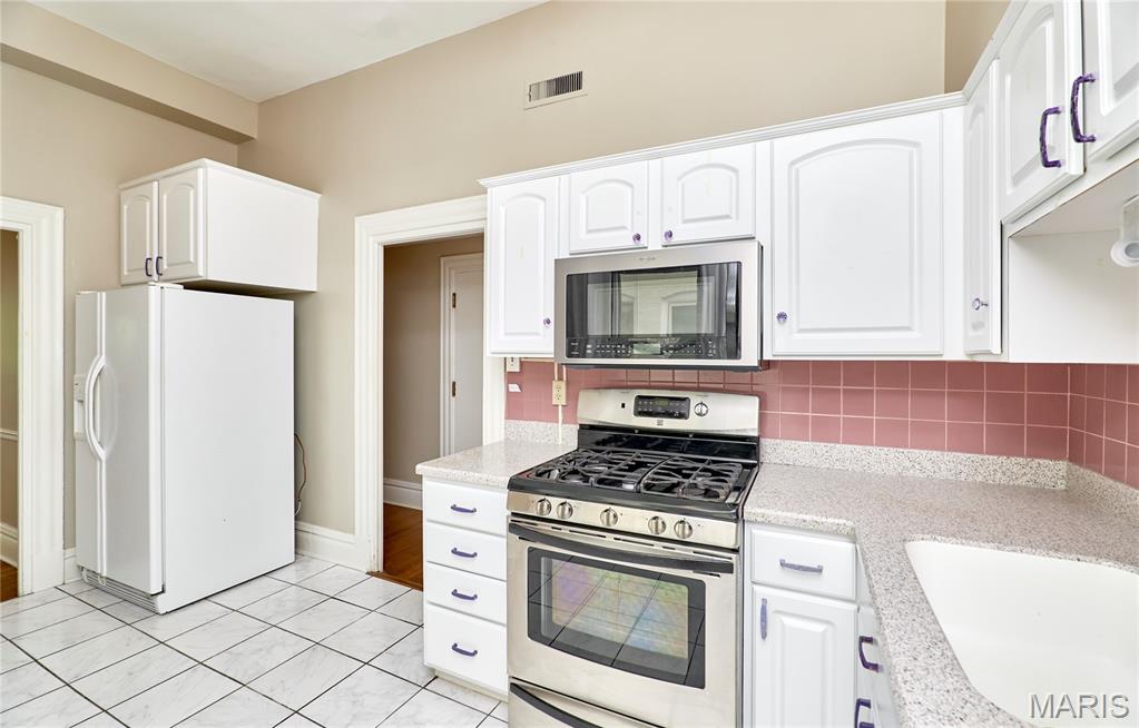 ABC Condominiums - Residential Lease