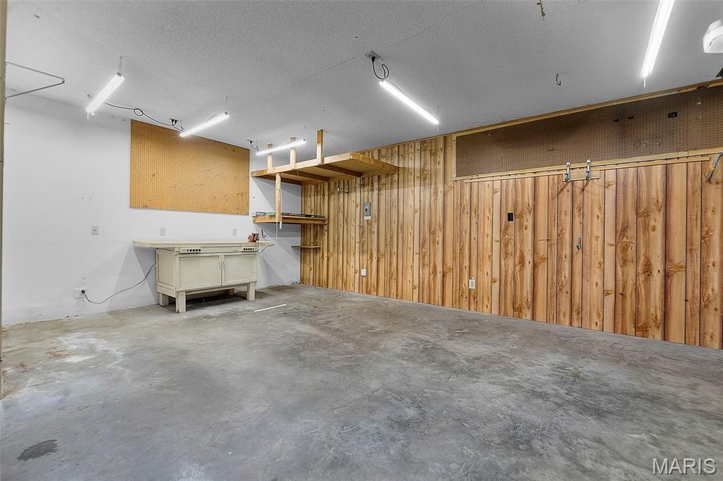 Twin Lakes Sub - Residential