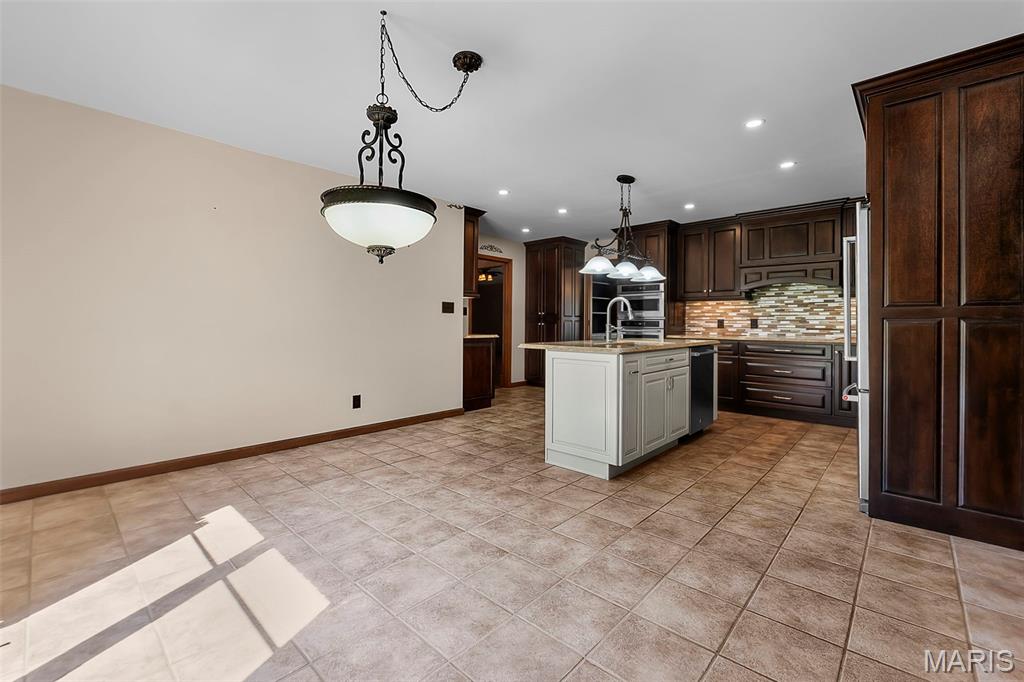 Twin Lakes Sub - Residential