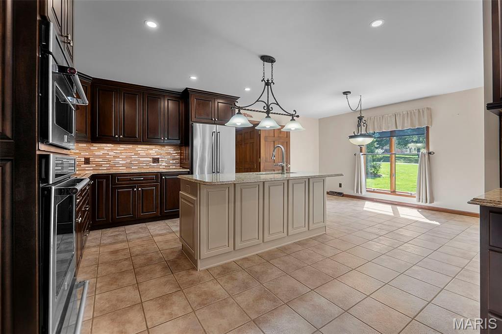 Twin Lakes Sub - Residential