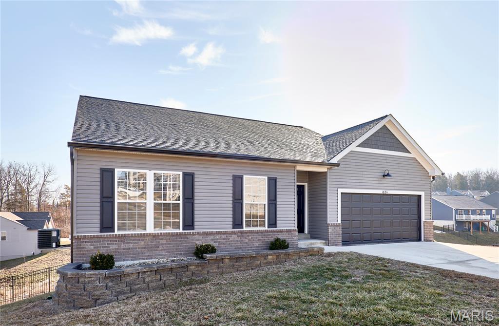 1824 Oak Drive