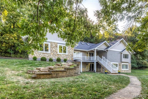 Photo of 1723 Millstream Drive, Chesterfield, MO 63017 (MLS # 26065094)
