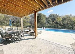 102 Enclave Terrace Court