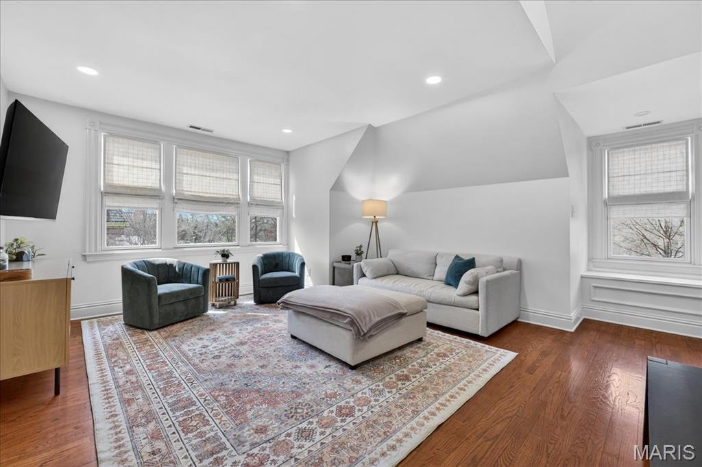 Halliday Place Condos - Residential