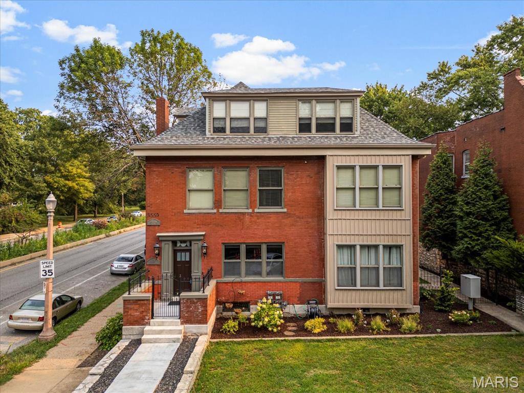 Halliday Place Condos - Residential