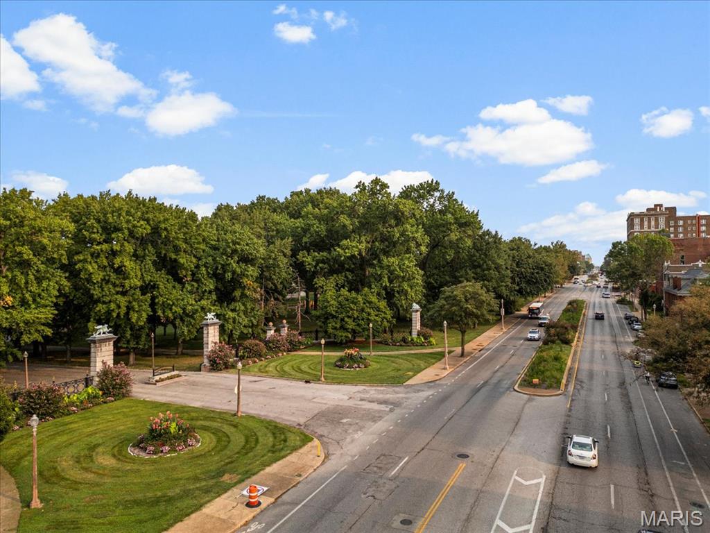 Halliday Place Condos - Residential