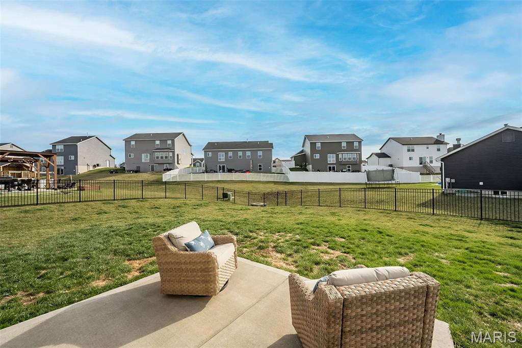 Majestic Lakes - Residential