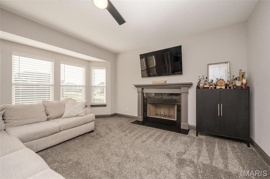 Majestic Lakes - Residential