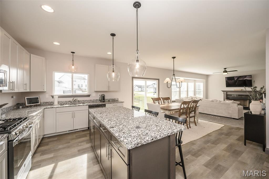 Majestic Lakes - Residential