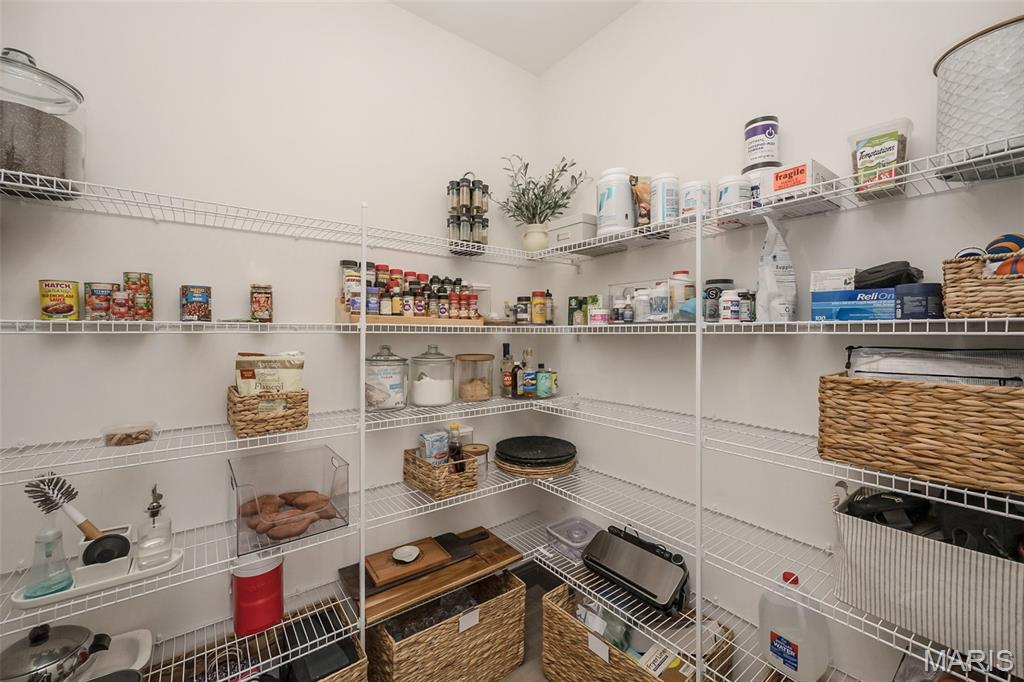 Majestic Lakes - Residential