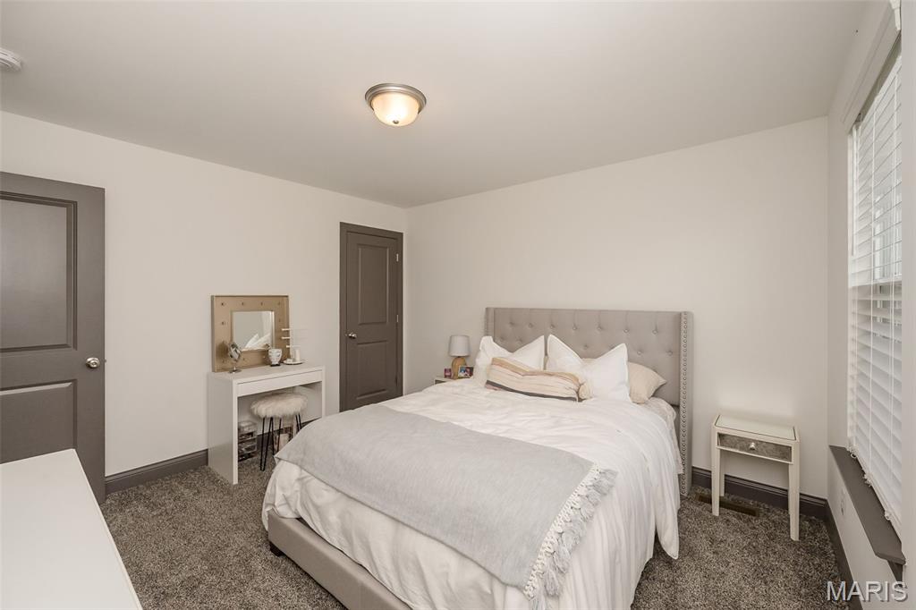 Majestic Lakes - Residential