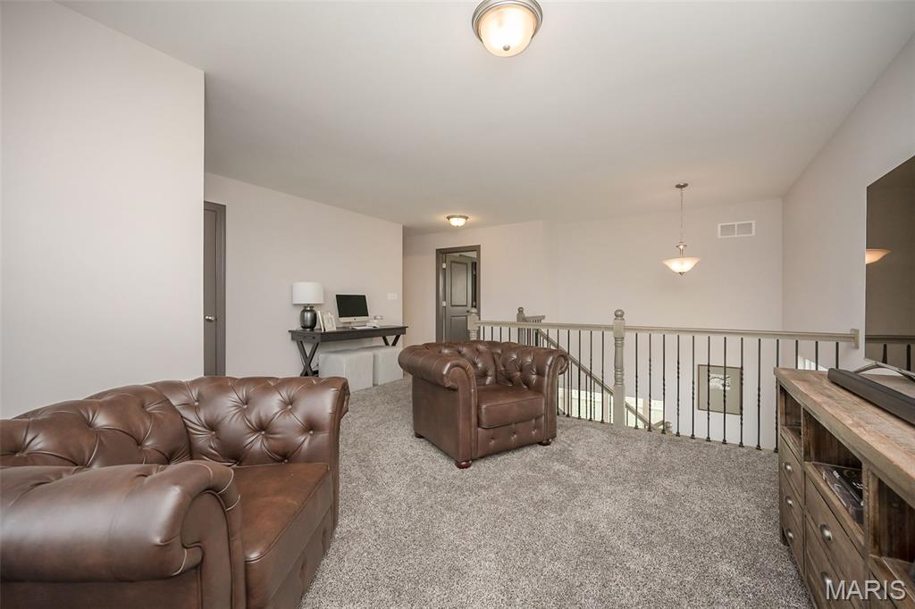 Majestic Lakes - Residential