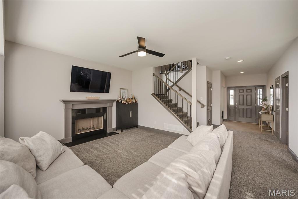 Majestic Lakes - Residential