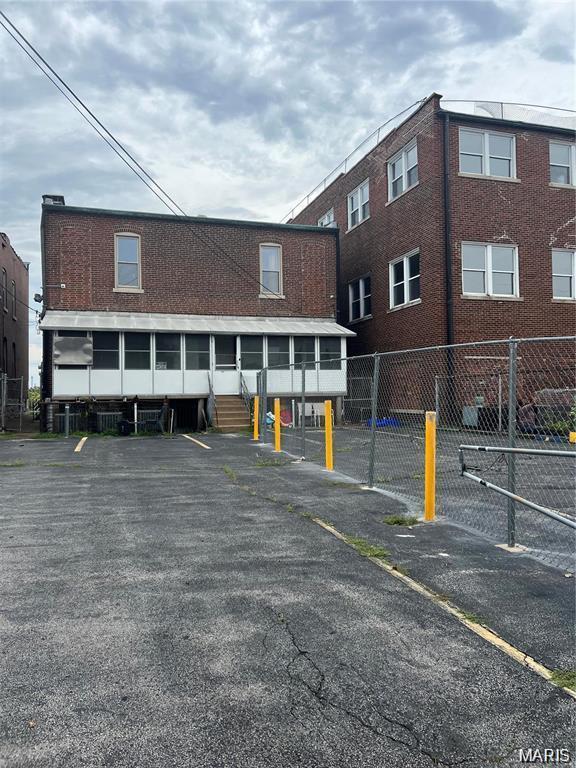 Hunt add - Residential Income