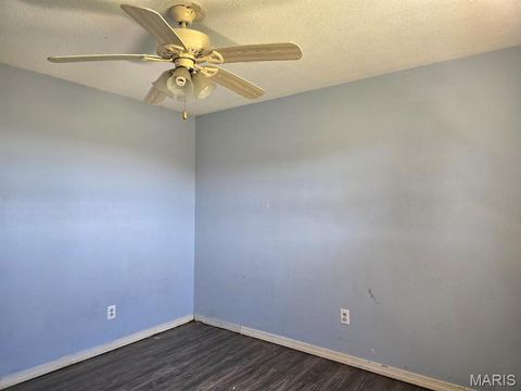 Tiny photo for 21850 S Sue Drive, Malden, MO 63863 (MLS # 26015443)