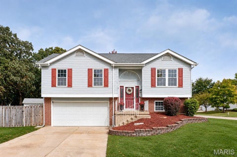 Photo of 1 Pintail Court, OFallon, MO 63368 (MLS # 26068442)