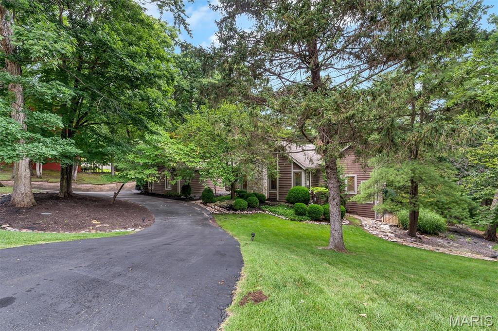 436 Shadowridge Court