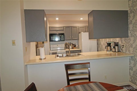Tiny photo for 1141 Sunbolt Drive #D, Mehlville, MO 63129 (MLS # 26047665)