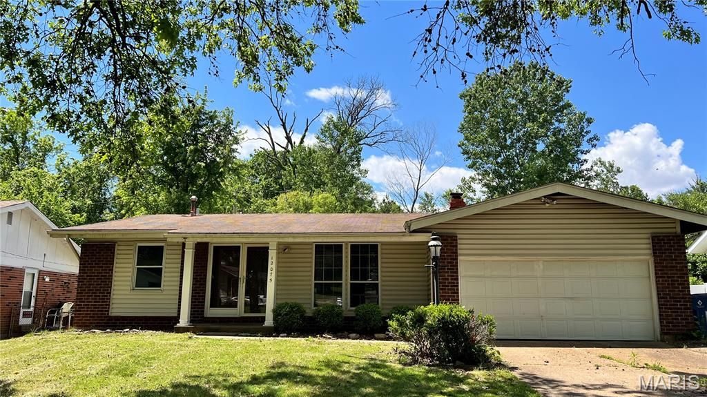 Photo of 12075 Nero Drive, Florissant, MO 63033 (MLS # 26027181)