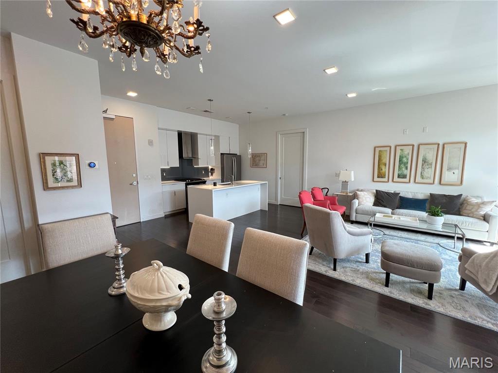 4101 Laclede Condo - Residential Lease