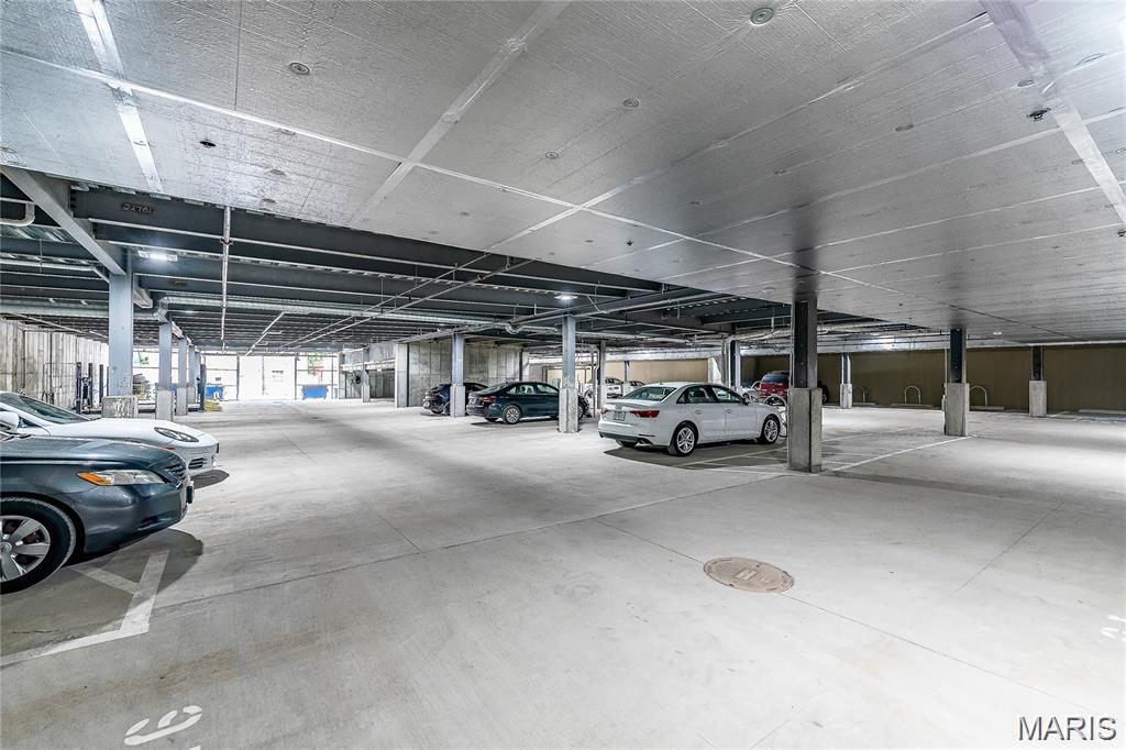 4101 Laclede Condo - Residential Lease