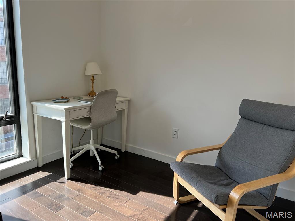 4101 Laclede Condo - Residential Lease