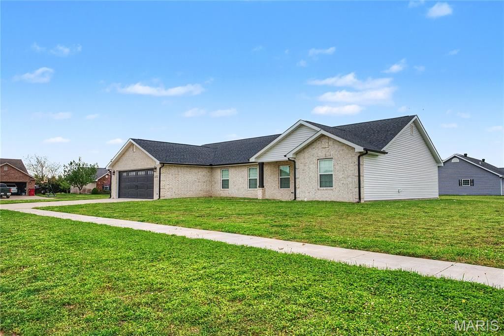 Photo of 1132 Pollard Plaza, Sikeston, MO 63801 (MLS # 26025486)