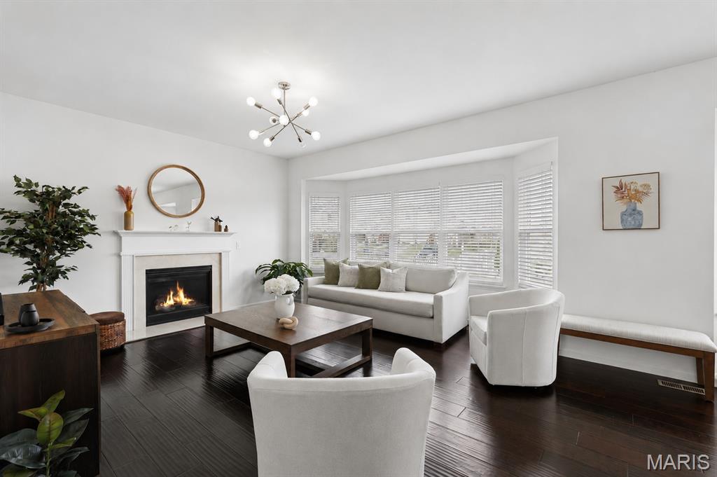 1932 Maryland Oaks Circle