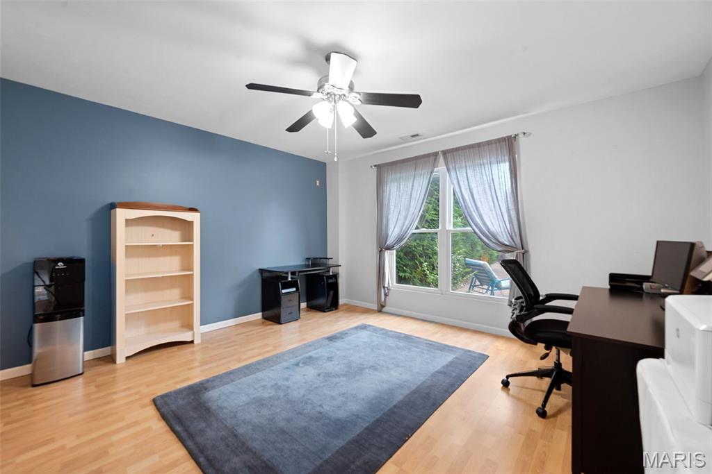 St Charles, Missouri 63301, United States, 4 Bedrooms Bedrooms, ,3 BathroomsBathrooms,Residential,Pending,149583