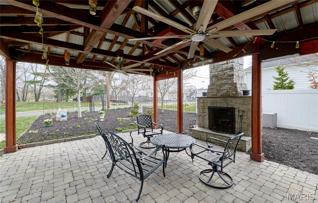 Manhattan Heights - Residential