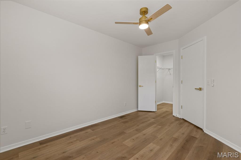 Kingspointe - Residential