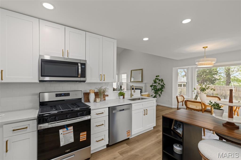 Kingspointe - Residential