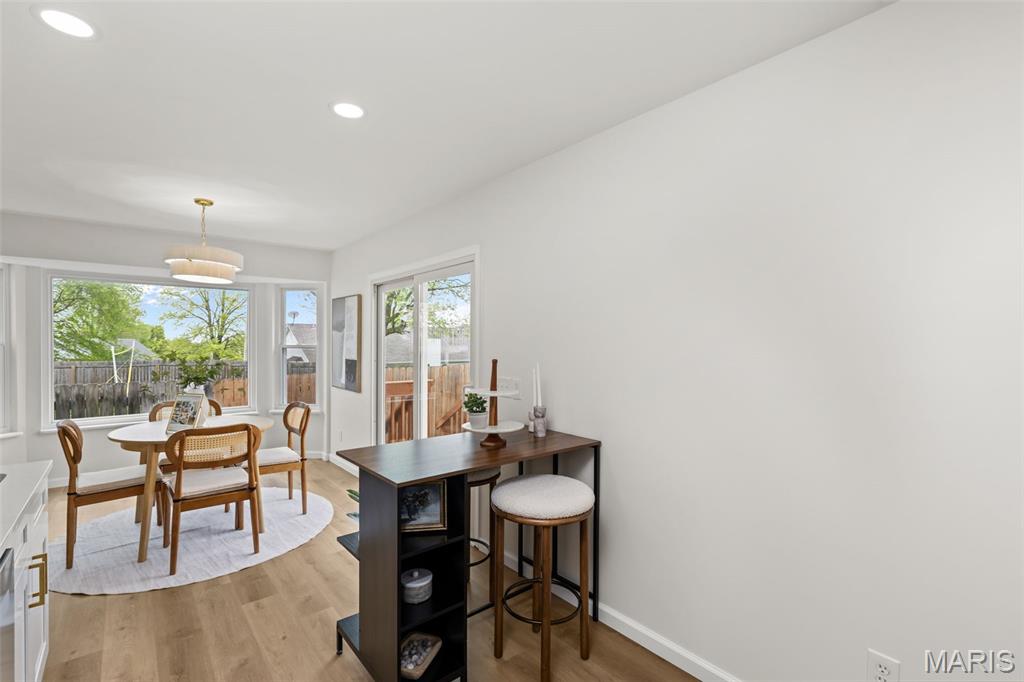 Kingspointe - Residential