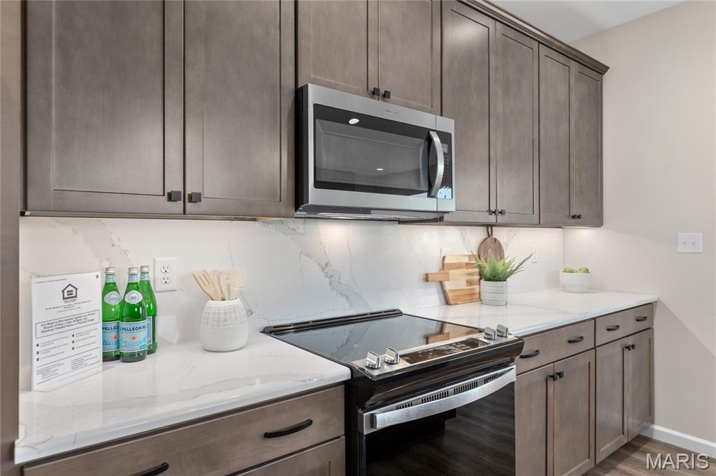 Birdie Hills Crossing - Townhome - Residential