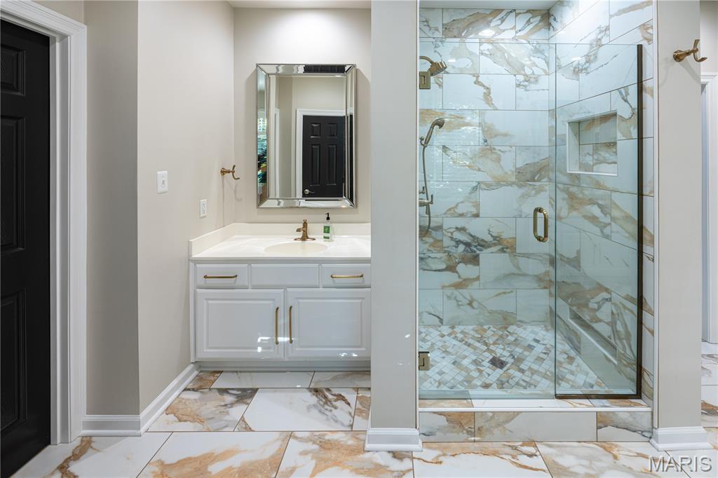 Summit Estate - Residential