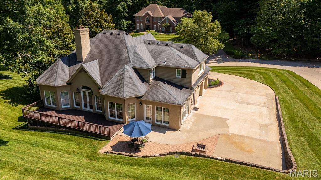 Summit Estate - Residential