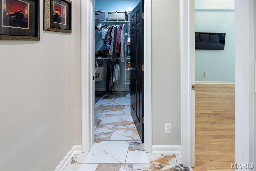 Summit Estate - Residential