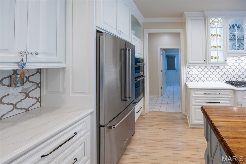 Summit Estate - Residential