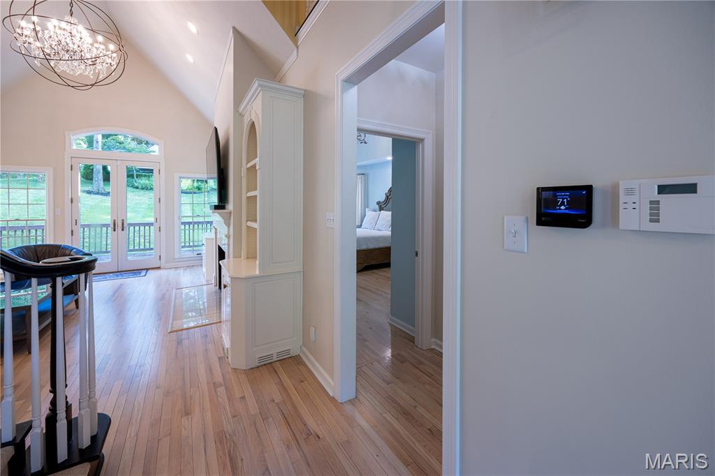 Summit Estate - Residential