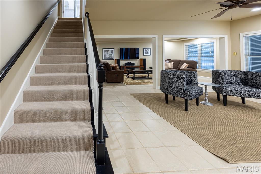 Summit Estate - Residential