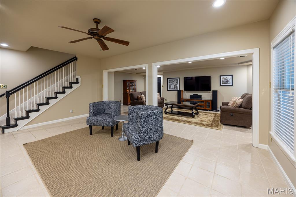 Summit Estate - Residential