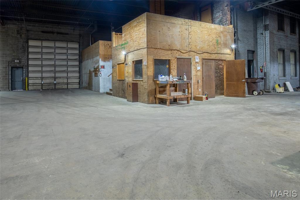 Carrs Add - Commercial Sale