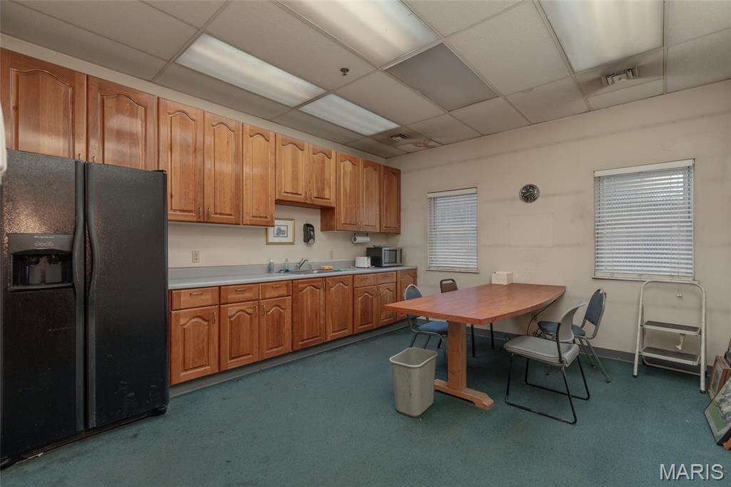 Carrs Add - Commercial Sale