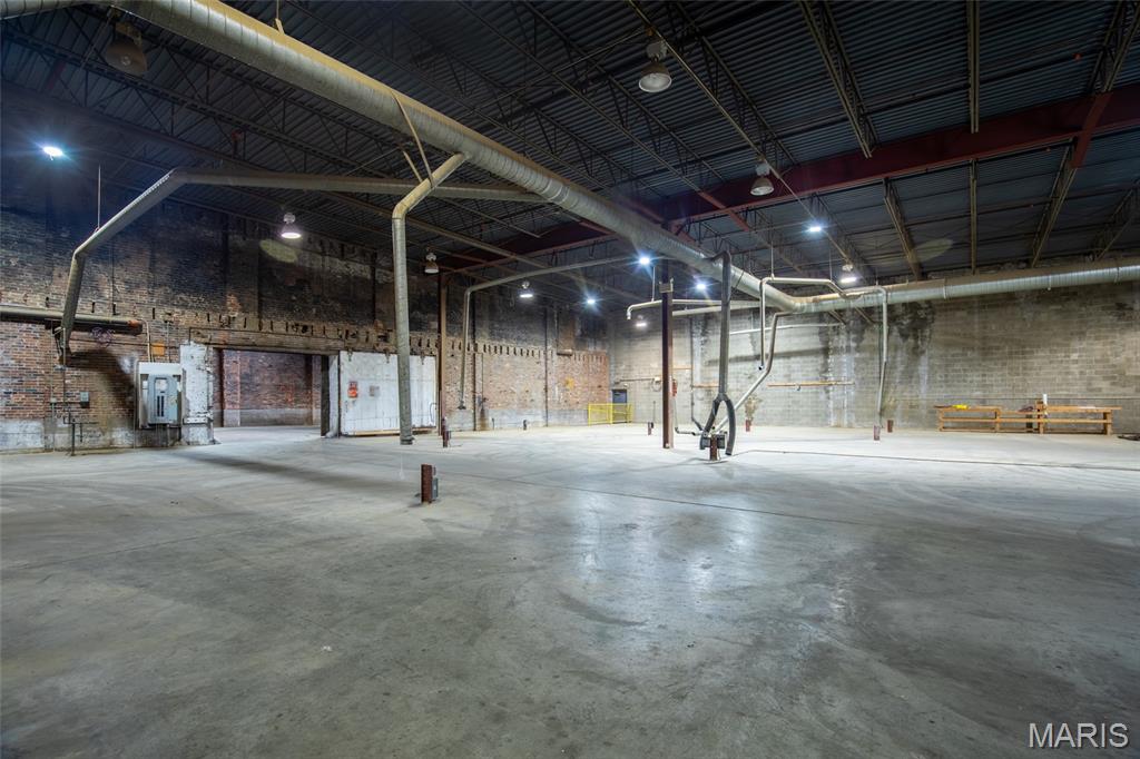 Carrs Add - Commercial Sale