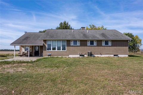 Tiny photo for 29750 Oriole Road, Vandalia, MO 63382 (MLS # 26066794)